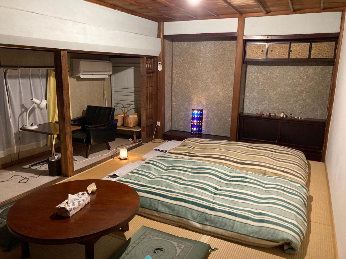 Guesthouse Kojiya 暮らしをつくる宿 旧糀屋 Fukutsu Εξωτερικό φωτογραφία